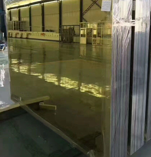 装飾 や 建築 に 用い られる 鮮明 な 浮遊 型 染色 された 反射 ガラス