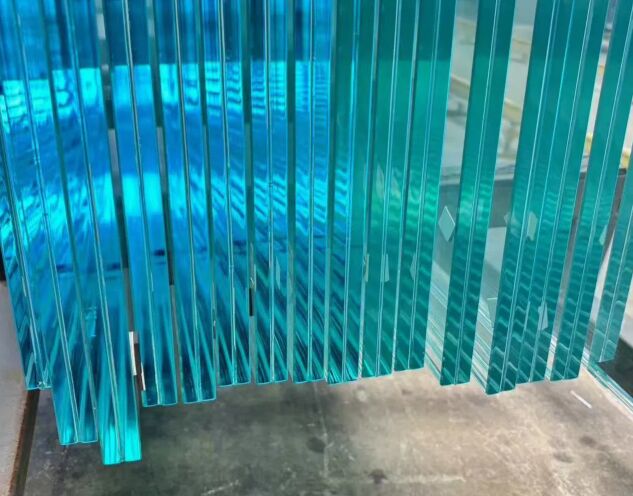 4.38mm 6.38mm 8.38mm 10.38mmから10.76mm 強化安全合わせガラス/PVB/SGP付き合わせ強化ガラス（建築/家具/テーブルトップ/シャワードア用）